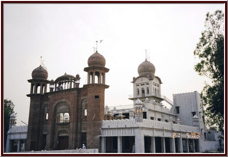 Gurdwara Nanaksar Dehradun, UP, India