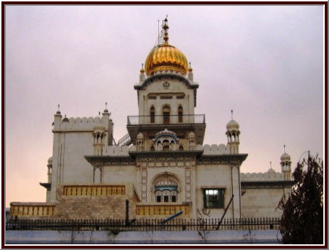 Gurdwara Nanaksar New Delhi, India